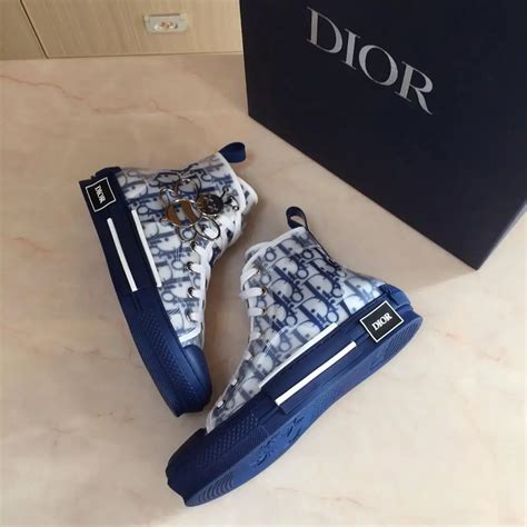 chaussure homme dior|chaussures de luxe homme.